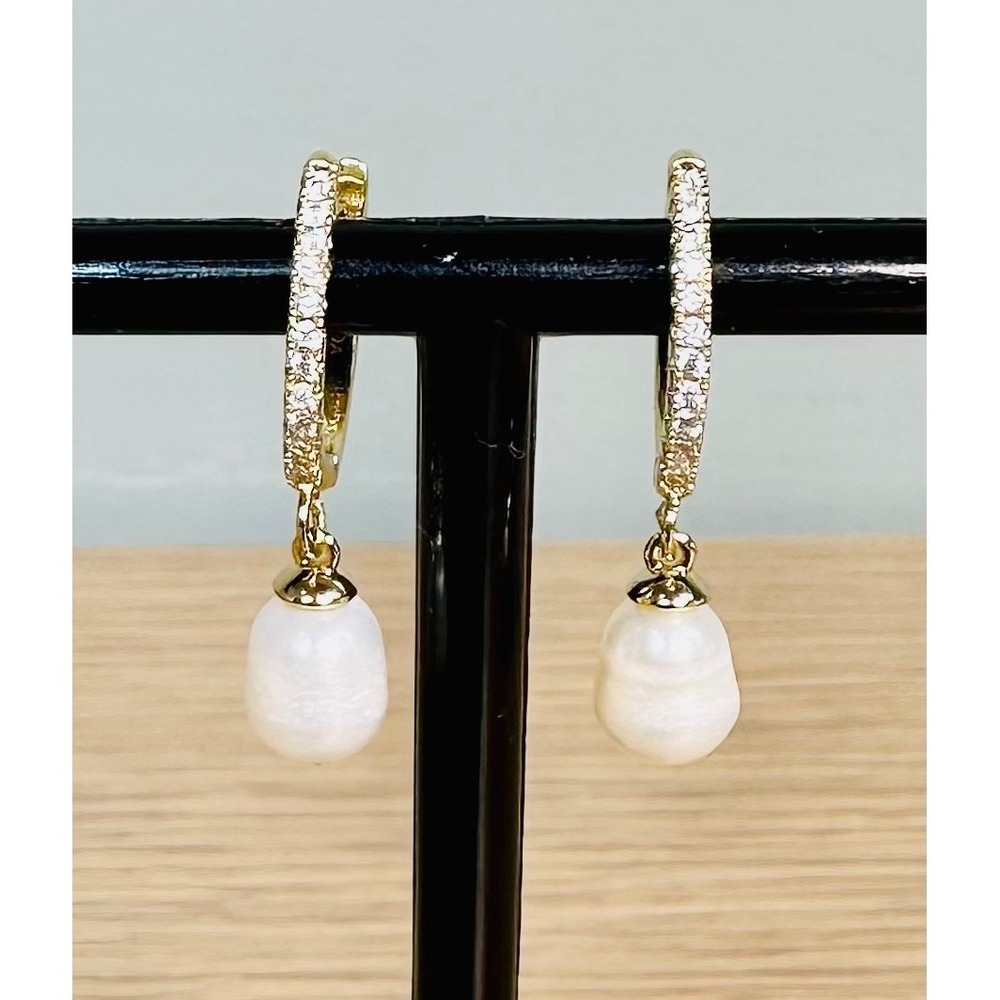 Leeada Effie Pearl Drop Huggie Hoop Earrings Gold Plated CZ NWT $80